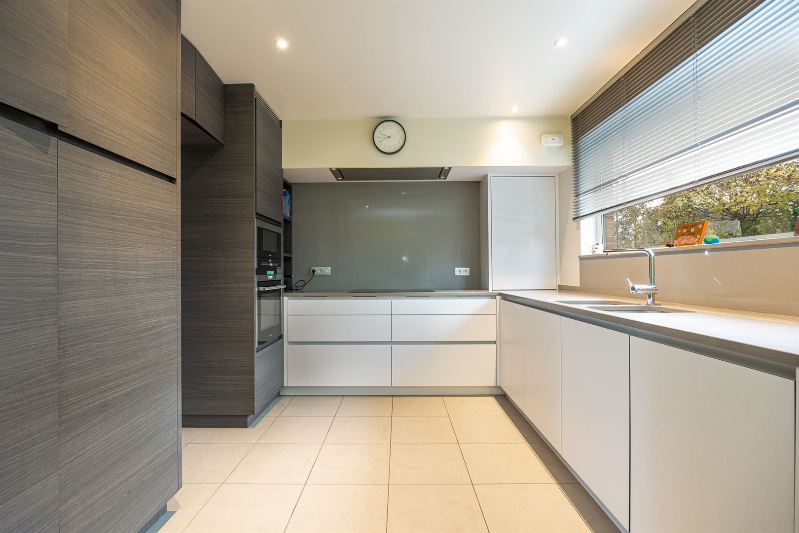 gerenoveerde landelijke woning in rustige wijk te Humbeek foto 7