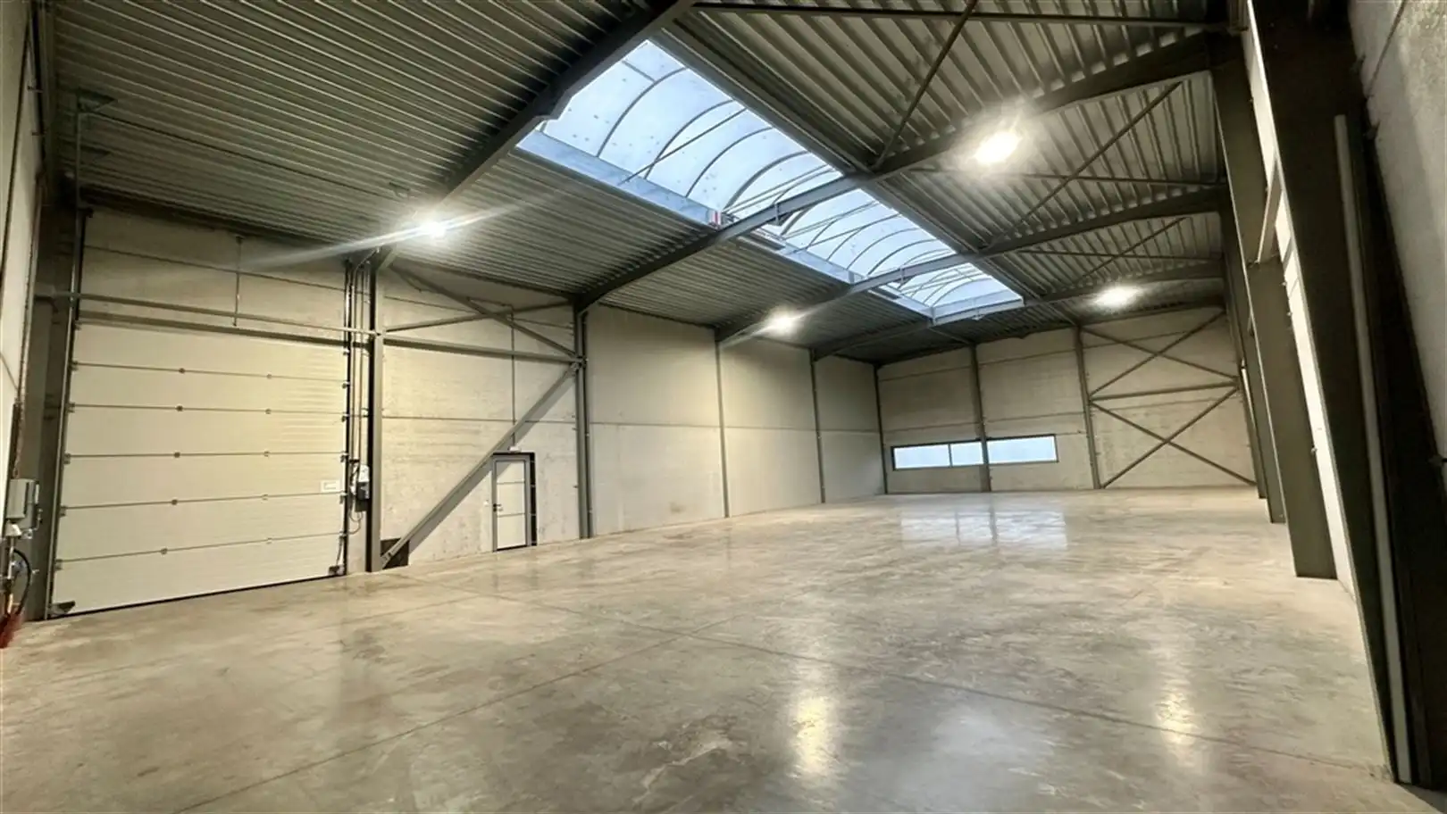 Recente KMO-units te huur in Lievegem foto 3