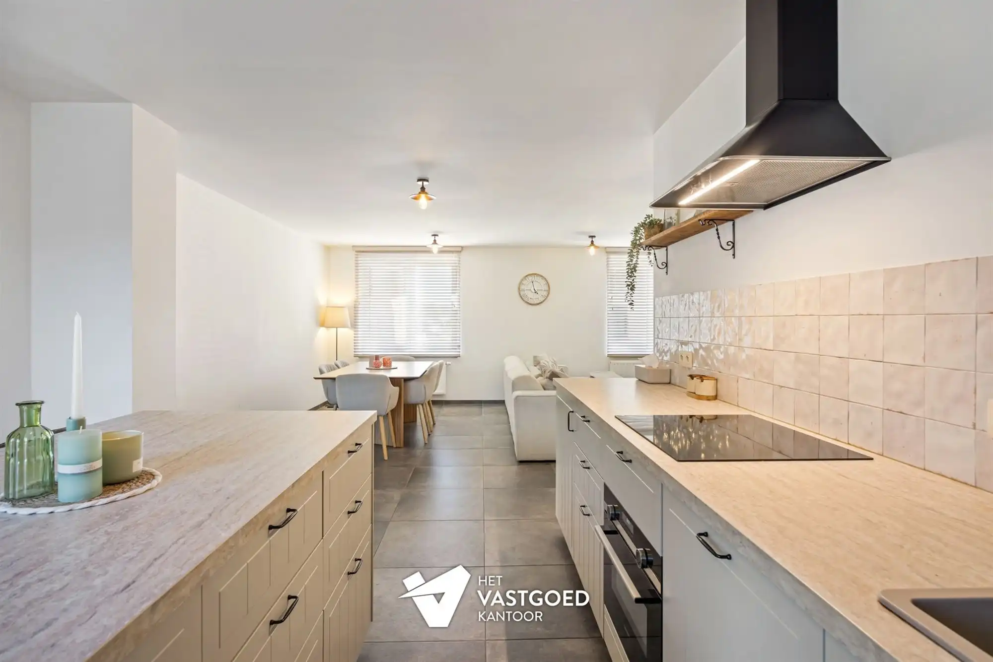 RECENT GERENOVEERDE WONING MET 3 SLAAPKAMERS OP PERCEEL VAN 7A 85CA OP CENTRALE LIGGING TE BERINGEN  foto 11