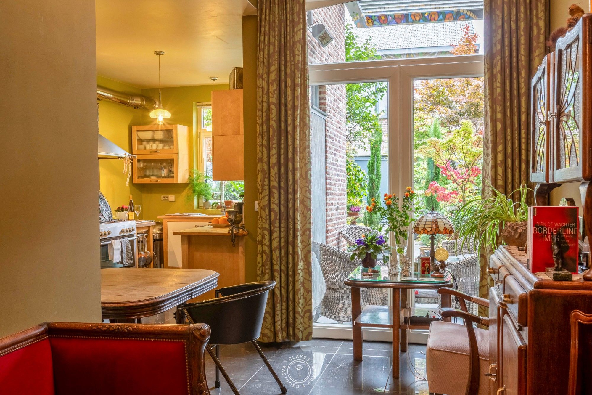 Karaktervol herenhuis met uniek bijgebouw vol mogelijkheden foto 10