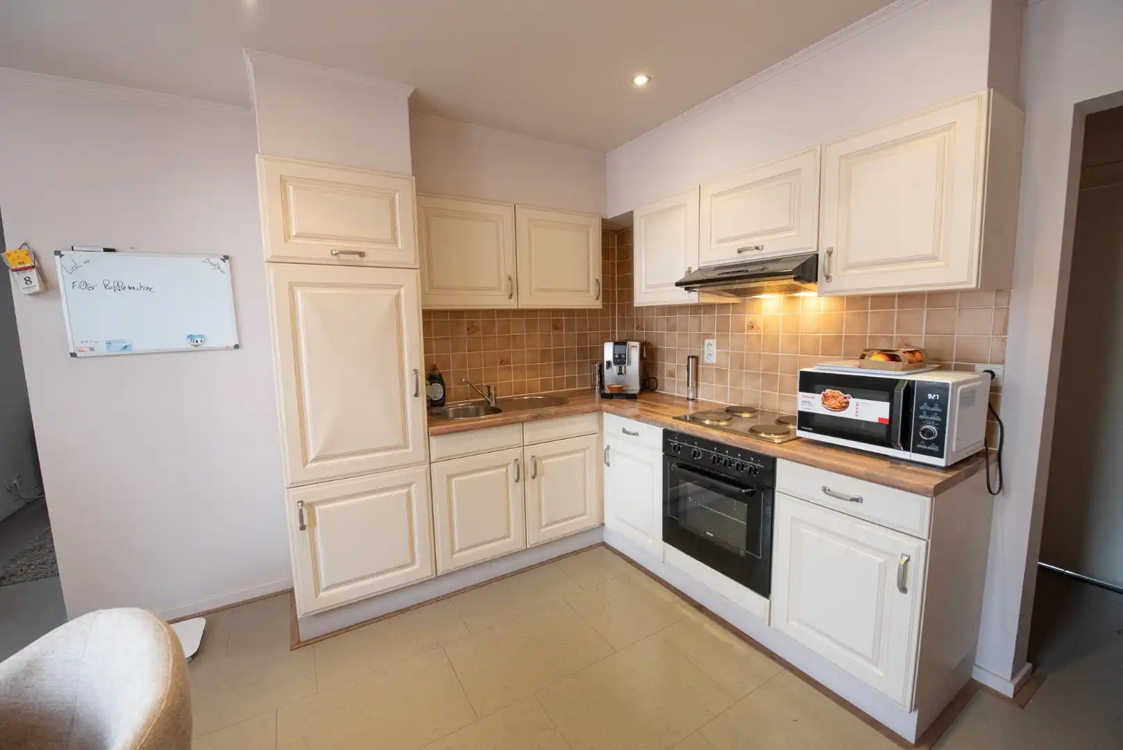 Centraal gelegen  appartement te Zulte. foto 5