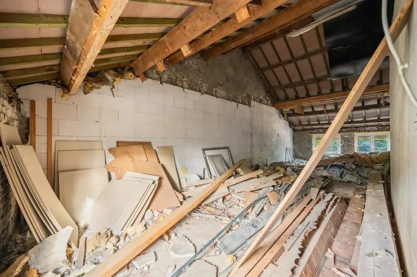 Verder te renoveren woning met grote hangar met 3 slpks foto 19