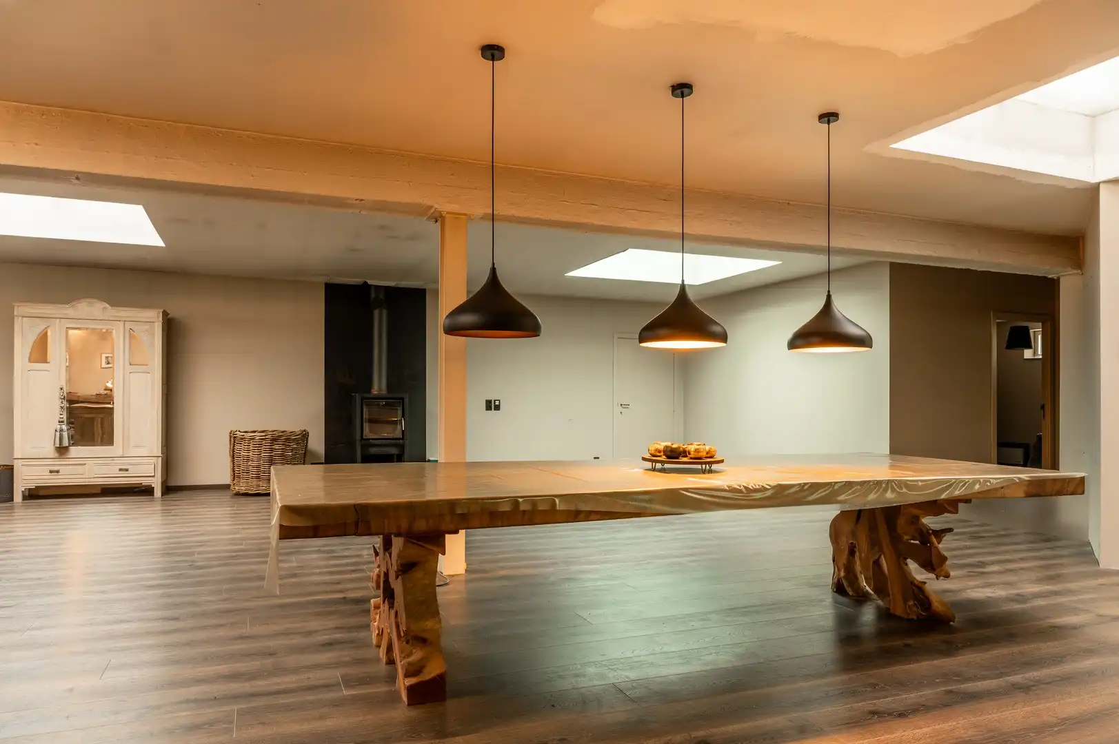 Magazijn 550 m2 met zonnepanelen. foto 9