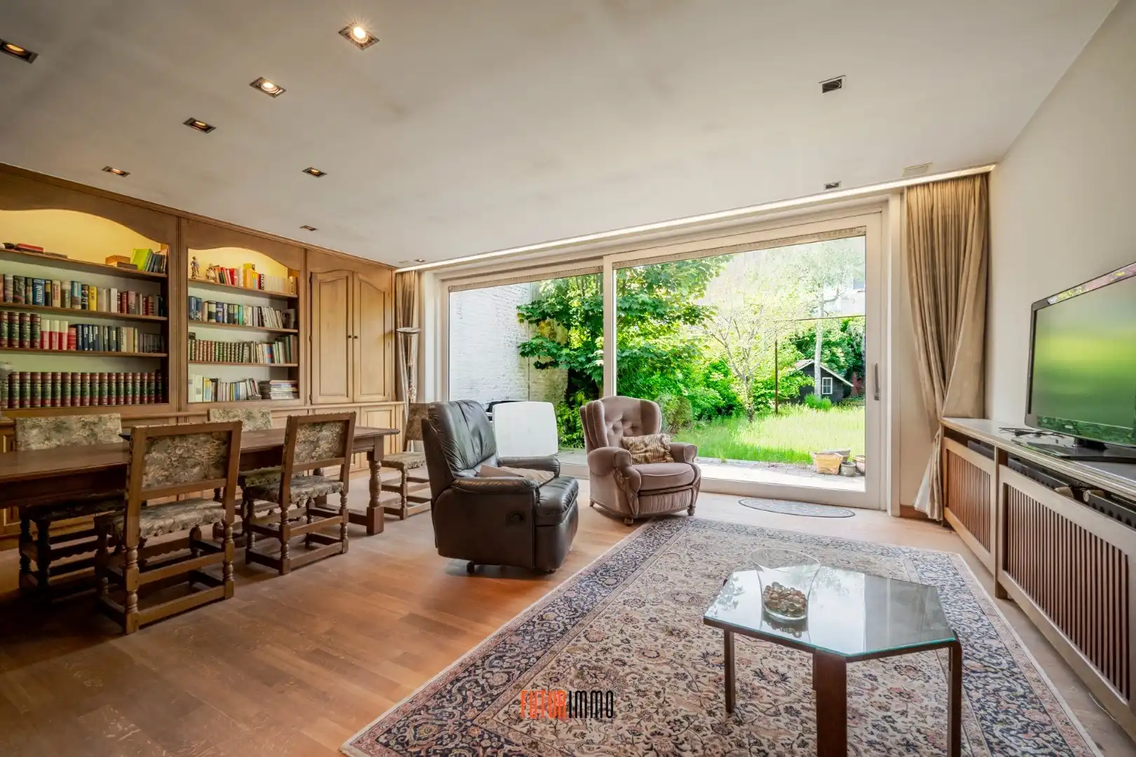 Unieke herenwoning met praktijk in hartje RSL foto 9