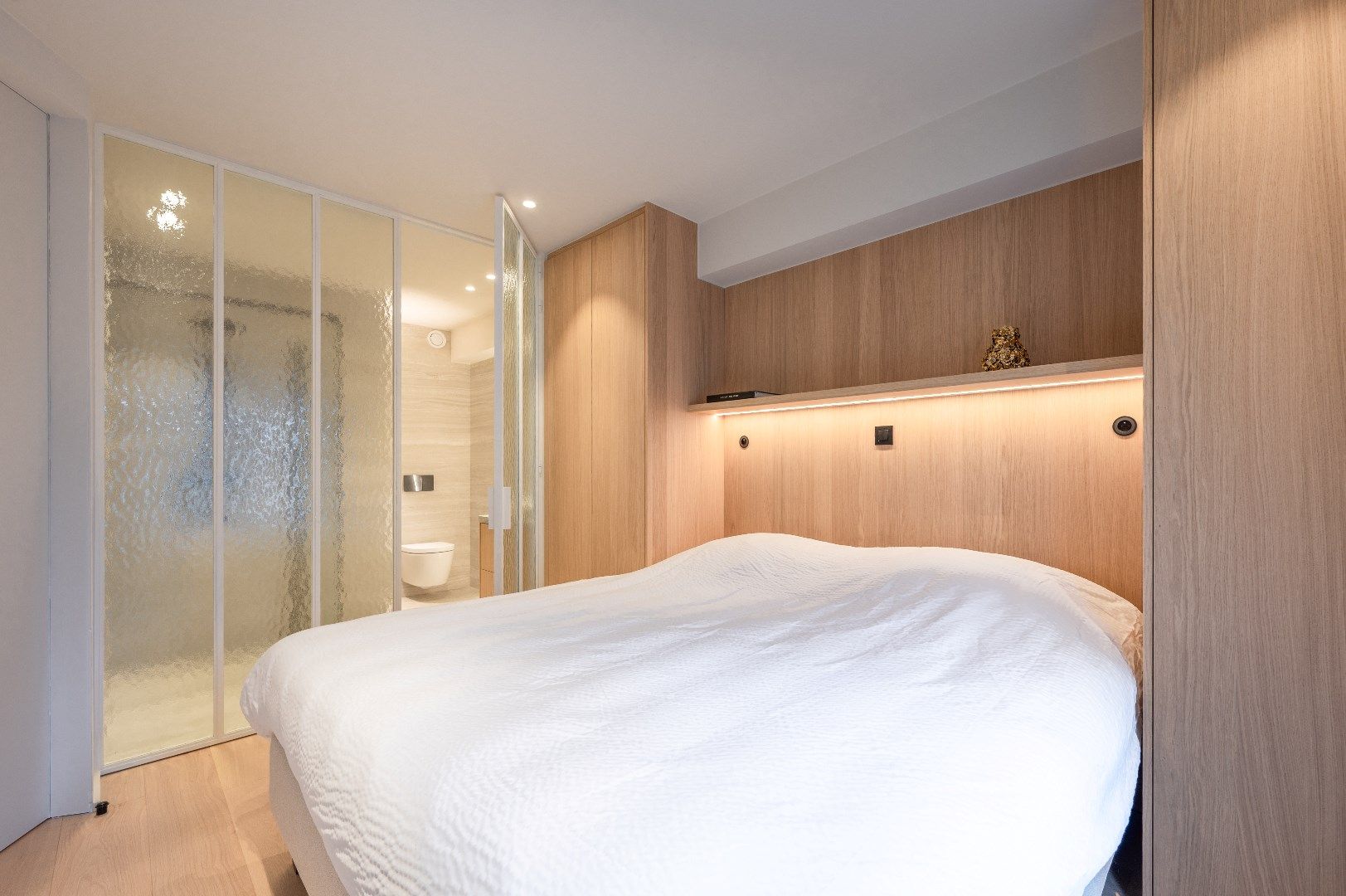 Gerenoveerd appartement met 3 slaapkamers op een zeer centrale locatie in Knokke foto 15