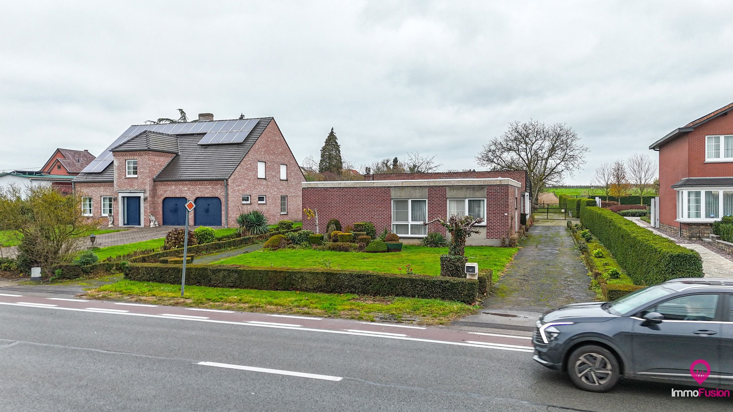 Bungalow met grote werkplaats en weide op 42 are in Alken foto 46