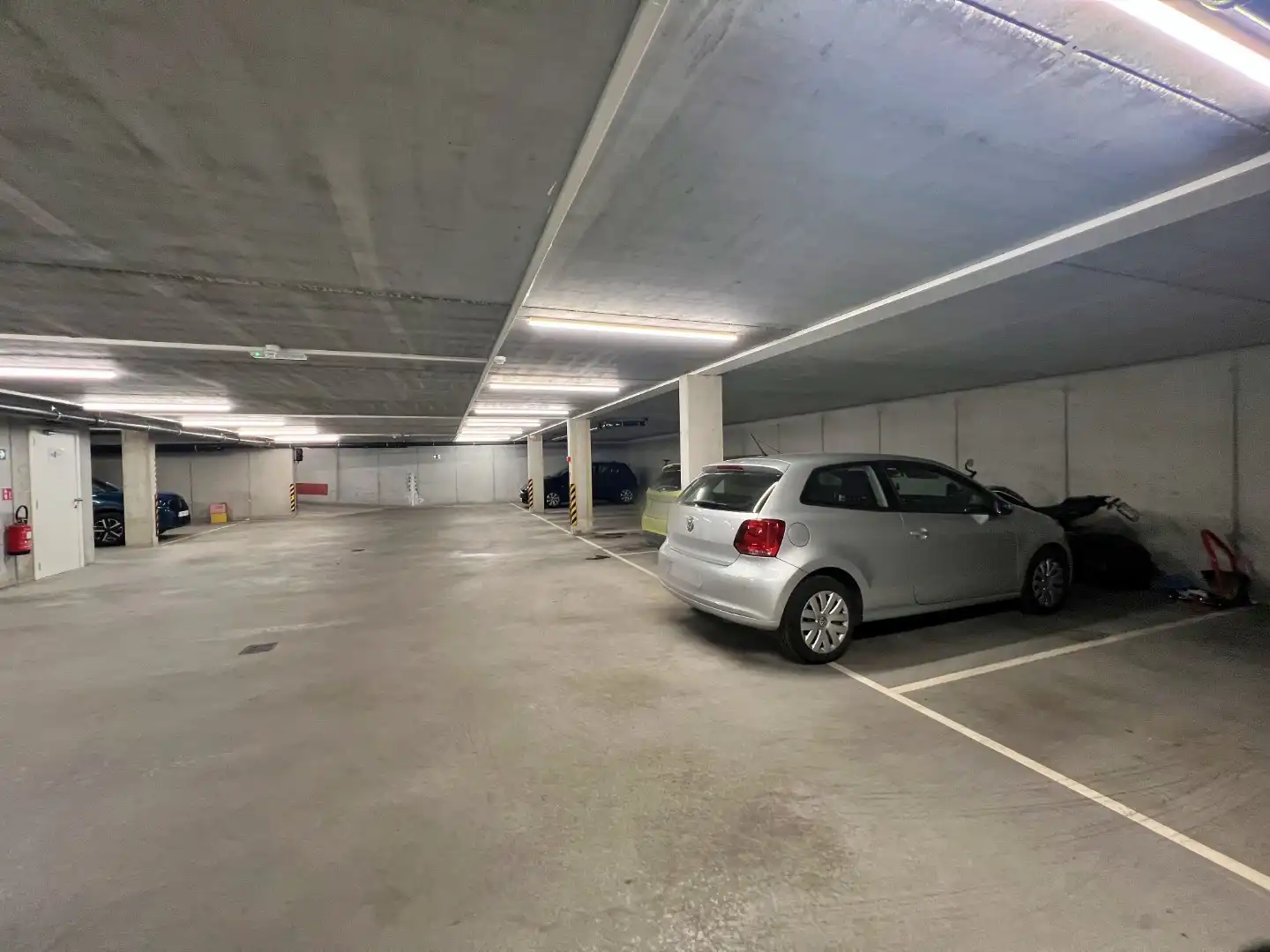 Te huur – Energiezuinig appartement met 2 slaapkamers en terras in Zelzate foto 11