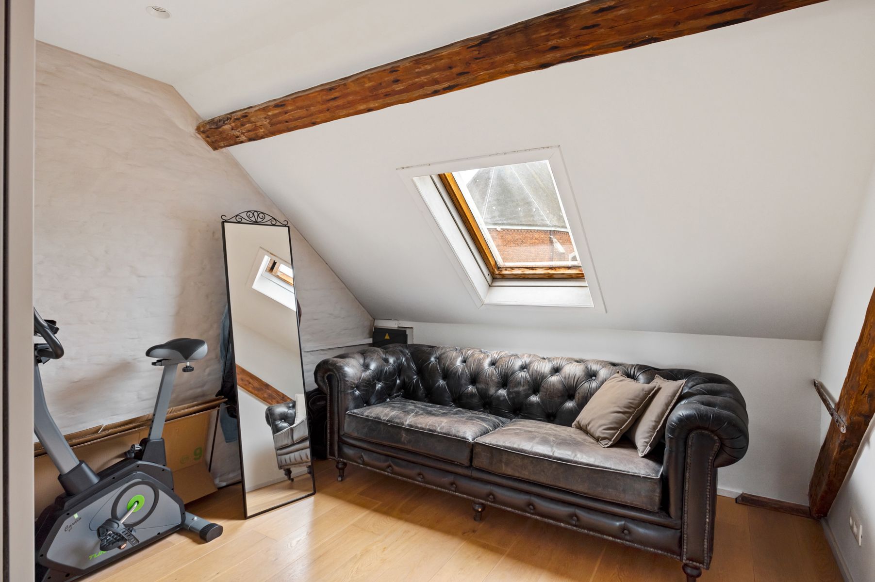 Modern dakappartement met prachtig terras in hartje Aartselaar foto 9
