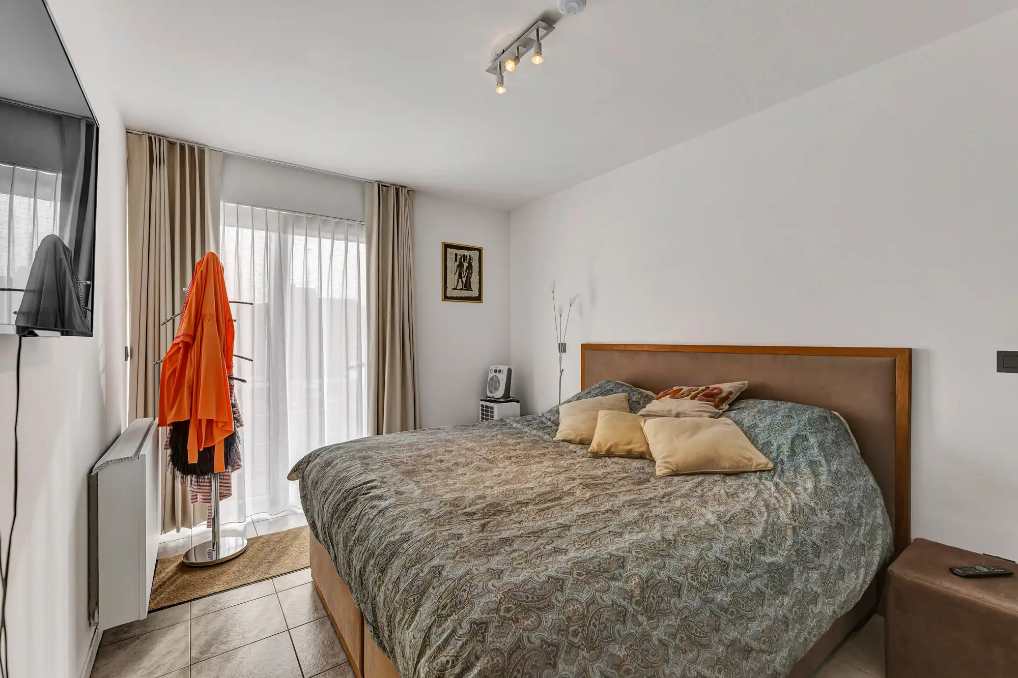 Instapklaar, centraal gelegen appartement met garage foto 14