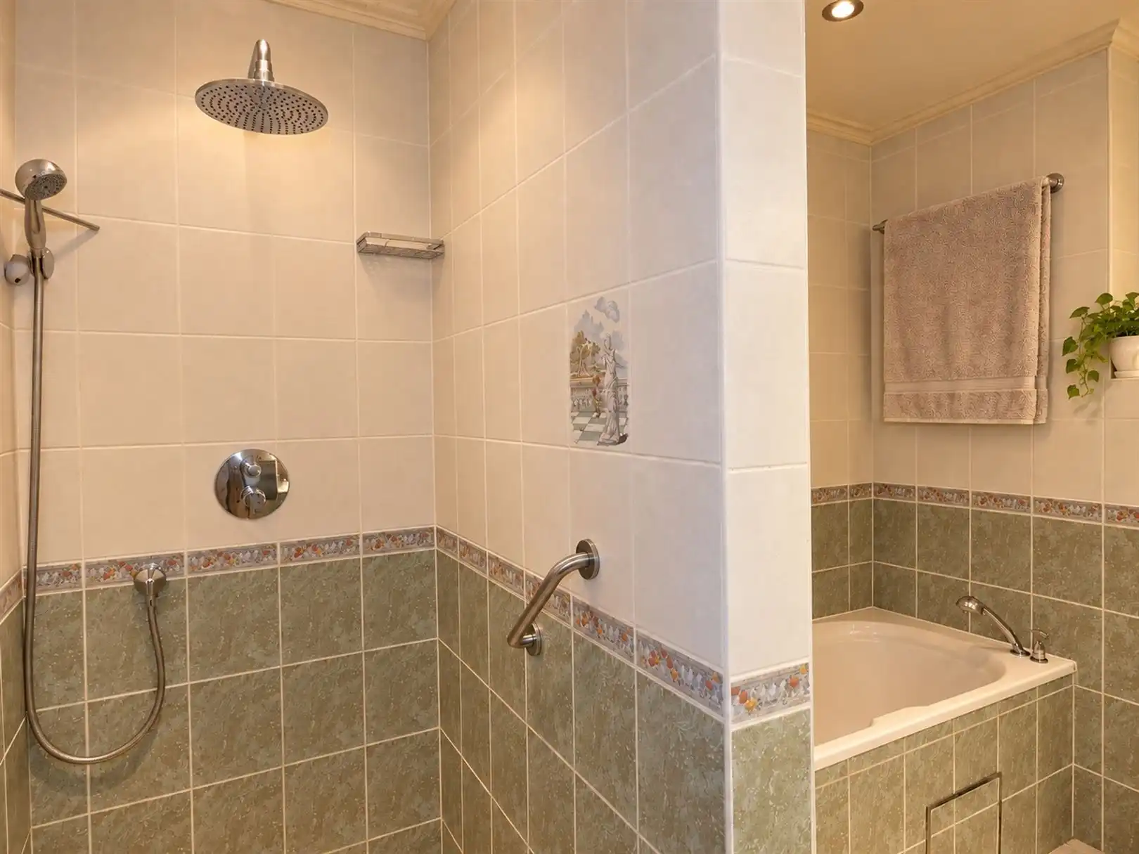 Laagbouwwoning op een mooi perceel van 1.268 m²  foto 11
