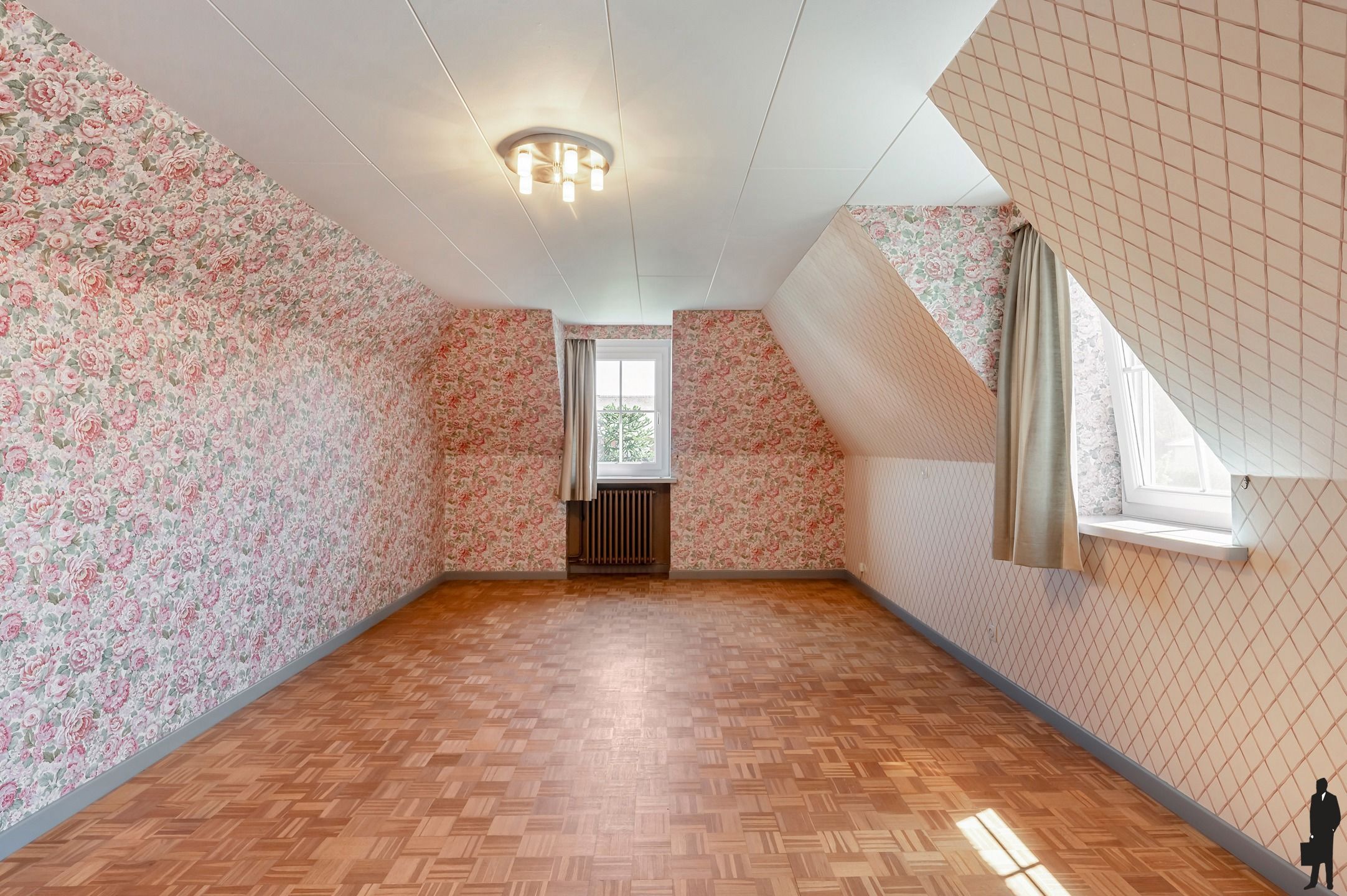 Uitzonderlijk gelegen villa nabij groen op grond van 2.785m² foto 18