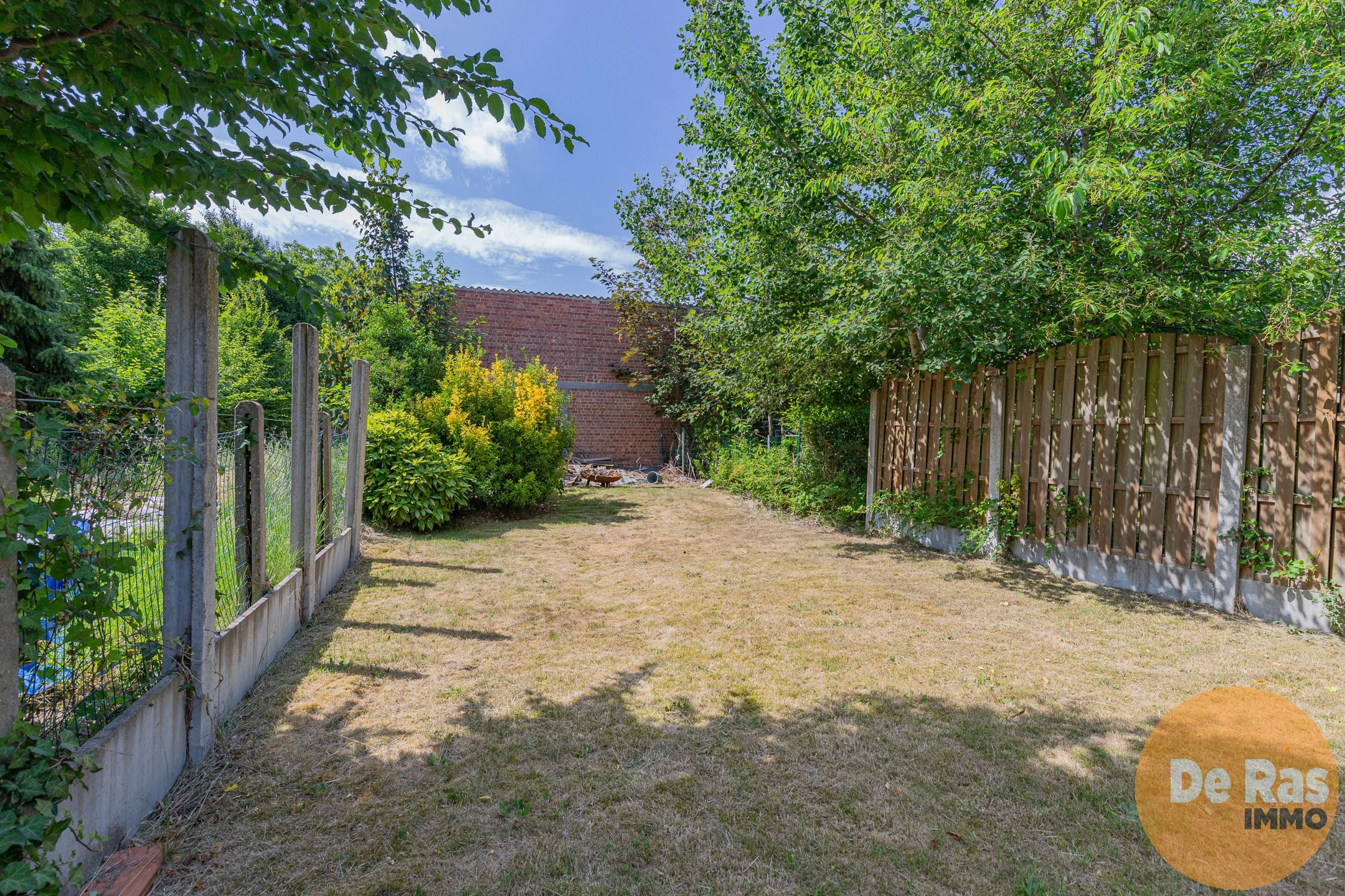 LEDE - Te renoveren woning met 5 kamers en tuin in centrum foto 28