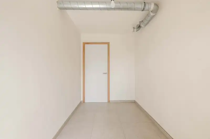 Prachtige, verrassend ruime nieuwbouwwoning met 3 slaapkamers én inpandige garage te koop in Dentergem! foto 10