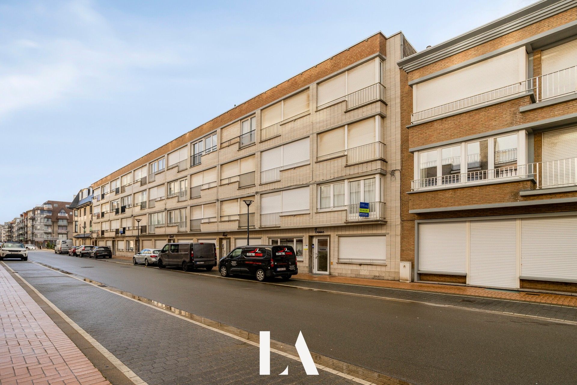 Vernieuwd 1-slaapkamer appartement vlakbij zee. foto 13