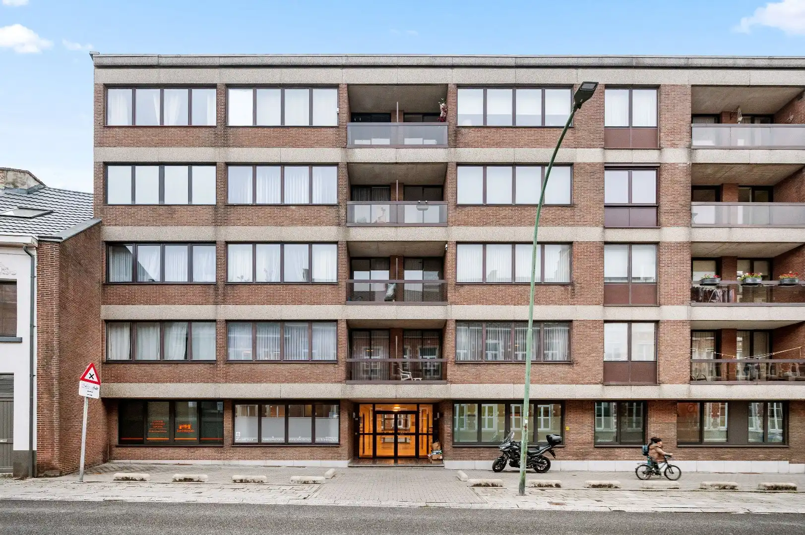 Instapklaar appartement te centrum Tienen foto 2