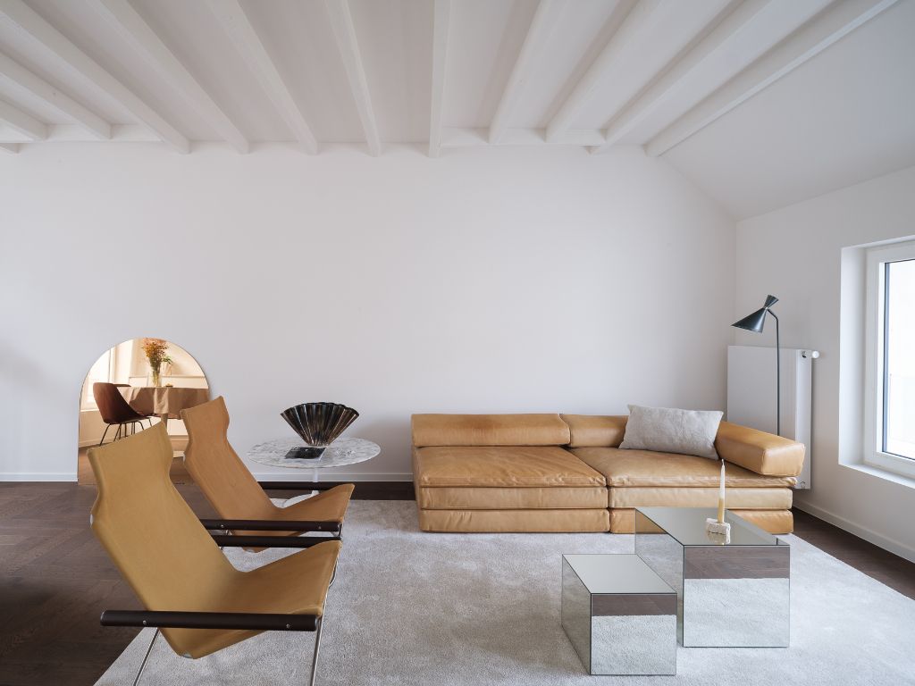 Hoogwaardig gerenoveerd 3 slaapkamer appartement nabij Gent Zuid foto 3