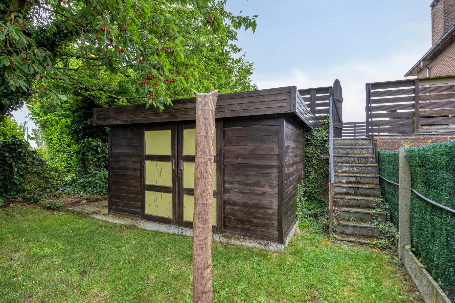 Zeer ruim appartement(3slpks) met 2 garages + zolder + tuin  foto 22