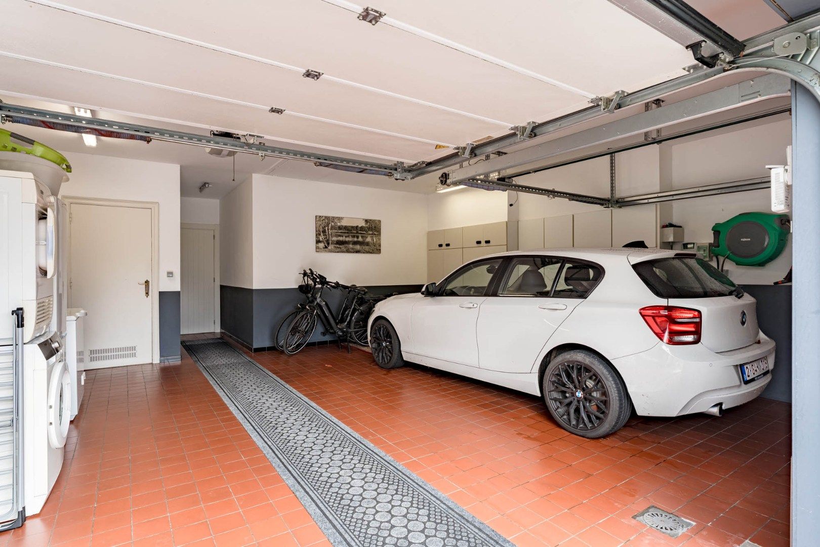 Ruim, goed afgewerkt gelijkvloers landhuis op een perceel van 13a20ca  nabij het centrum van Neeroeteren!  foto 25