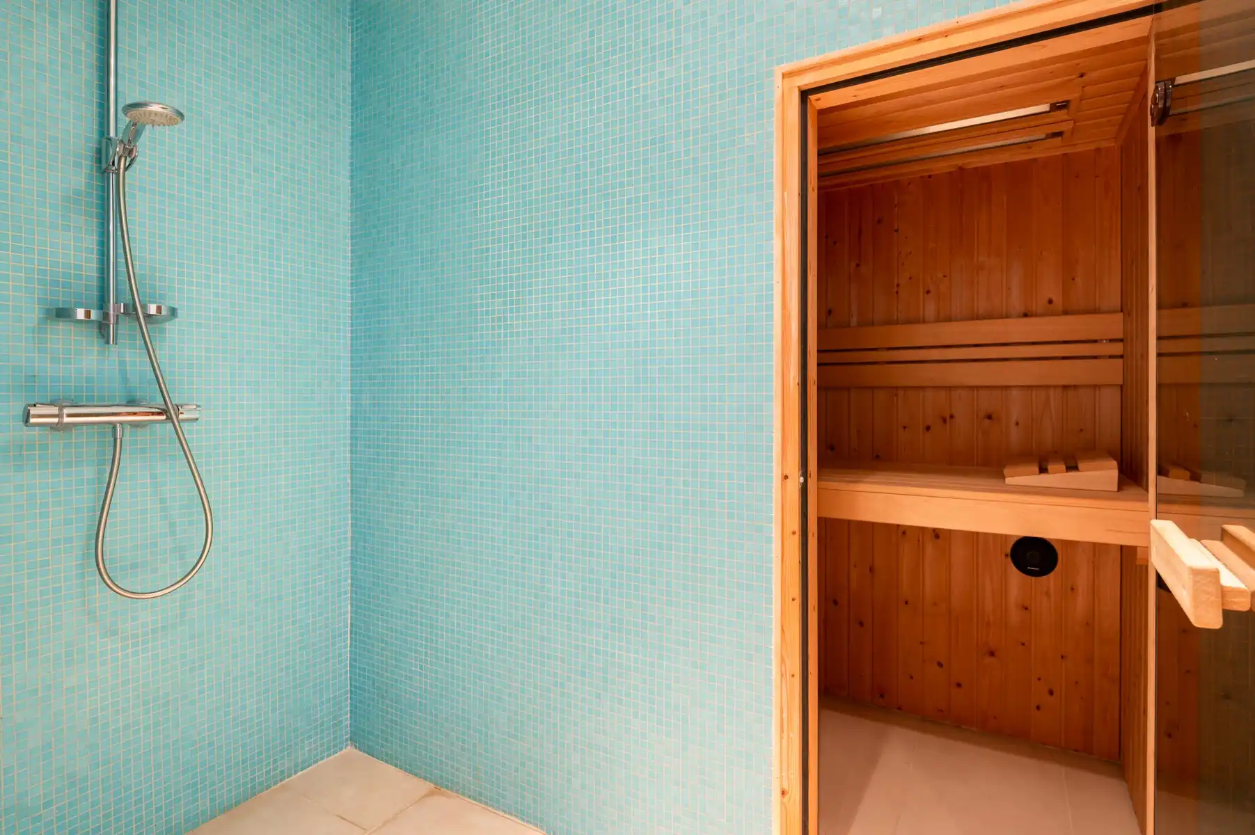 Exclusieve villa met parktuin foto 25