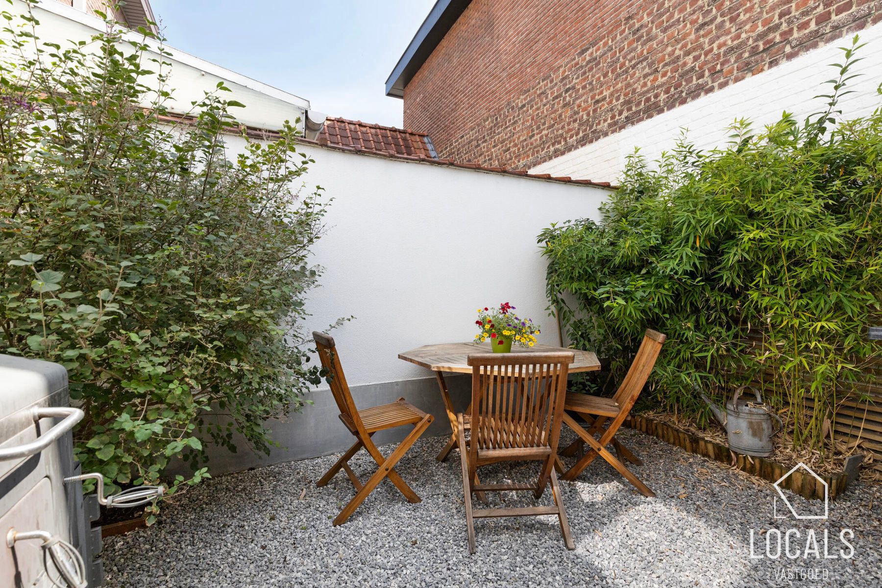 Instapklare woning met 5 slaapkamers en gezellig terras foto 7