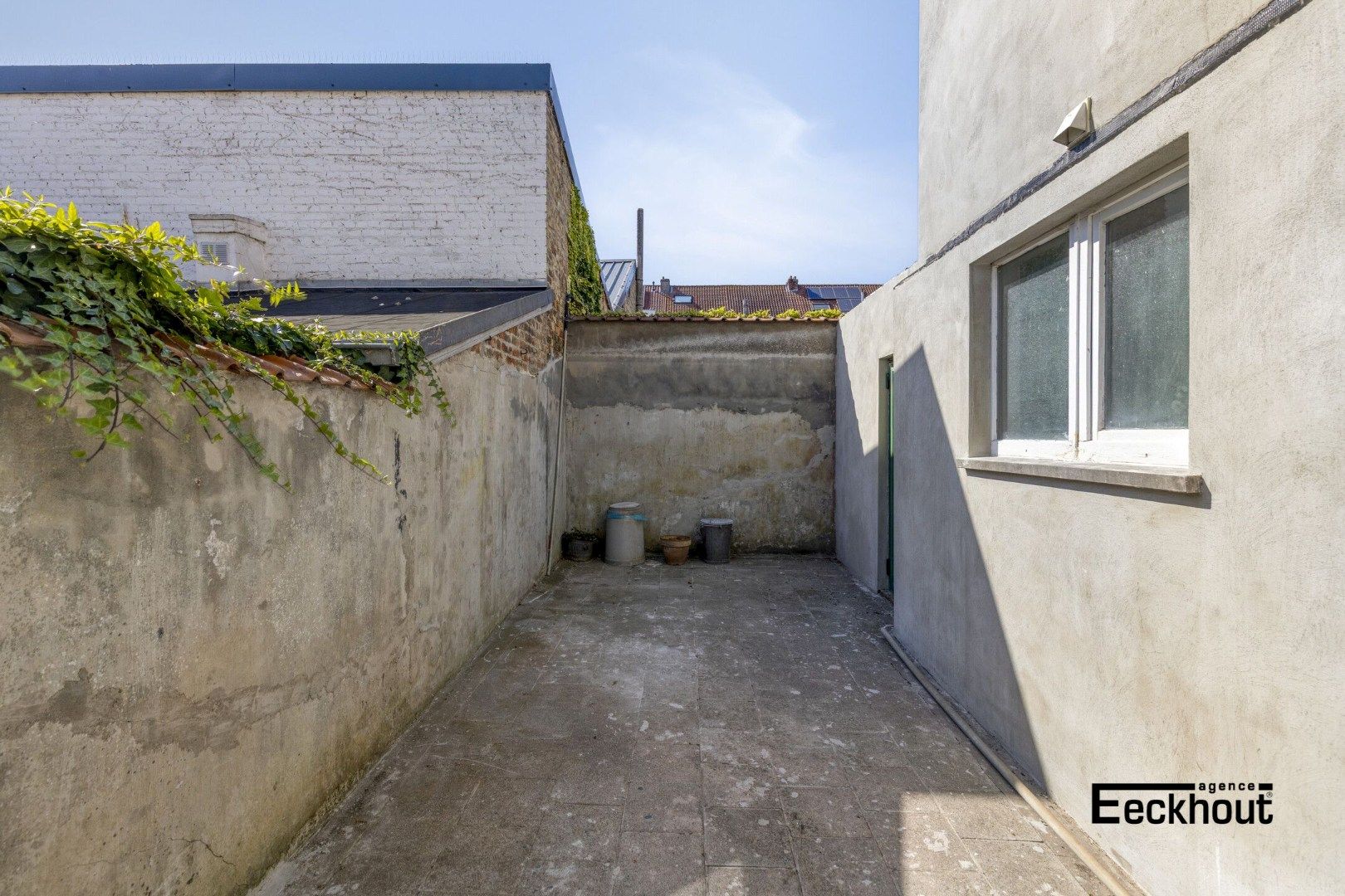 Zeer ruime woning met veel potentieel! foto 24