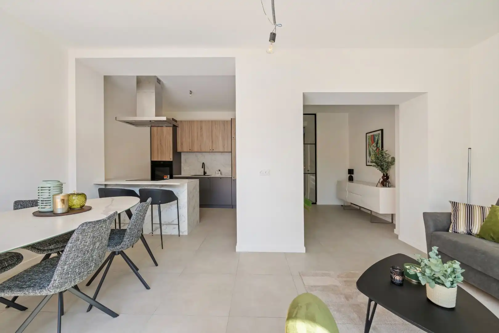 Instapklare woning met 4 slaapkamers, 2 badkamers, garage en 2 zonneterrassen in Dadizele foto 6