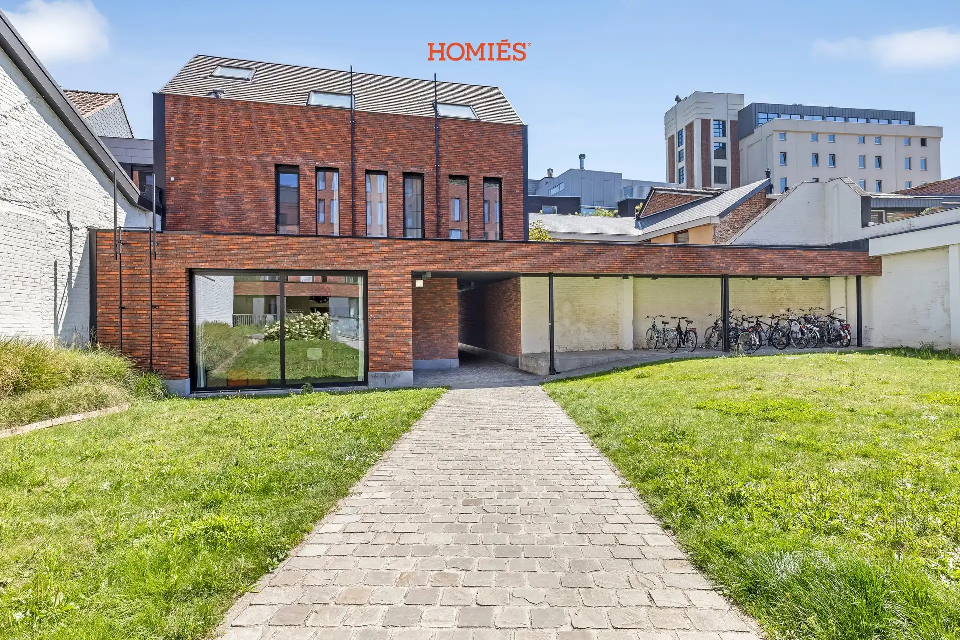 Moderne studentenkamer met hedendaags comfort foto 14