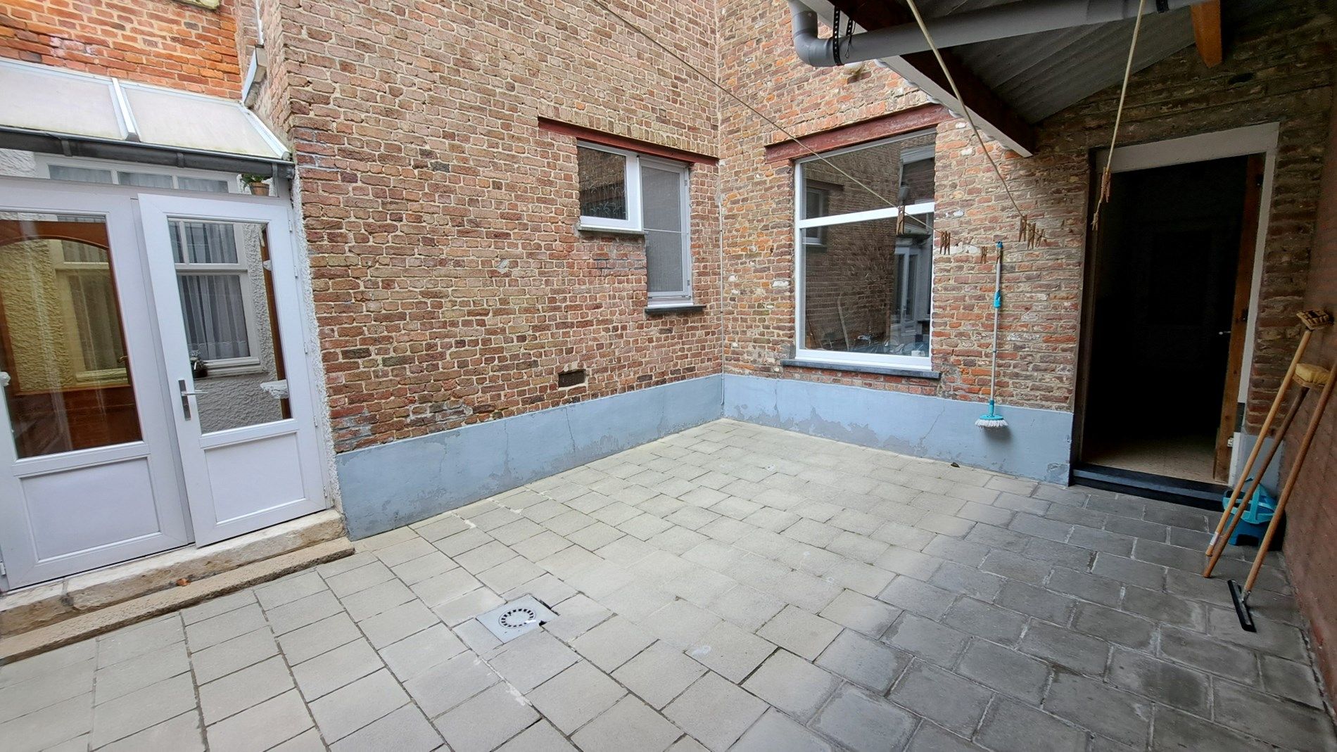 Ruime gezinswoning met 3 slaapkamers en garage foto 16