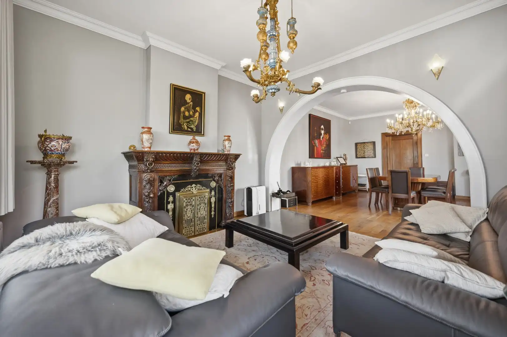 Karaktervolle interbellumwoning met veel ruimte, grote tuin en garage foto 10