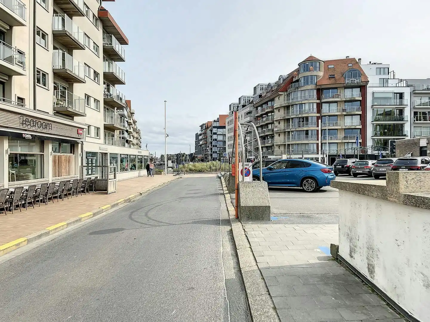 Garagebox te koop op het Hendrikaplein. foto 10