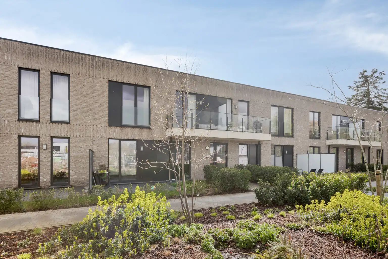 Gelijkvloers 2-kamerappartement voor op een toplocatie foto 23