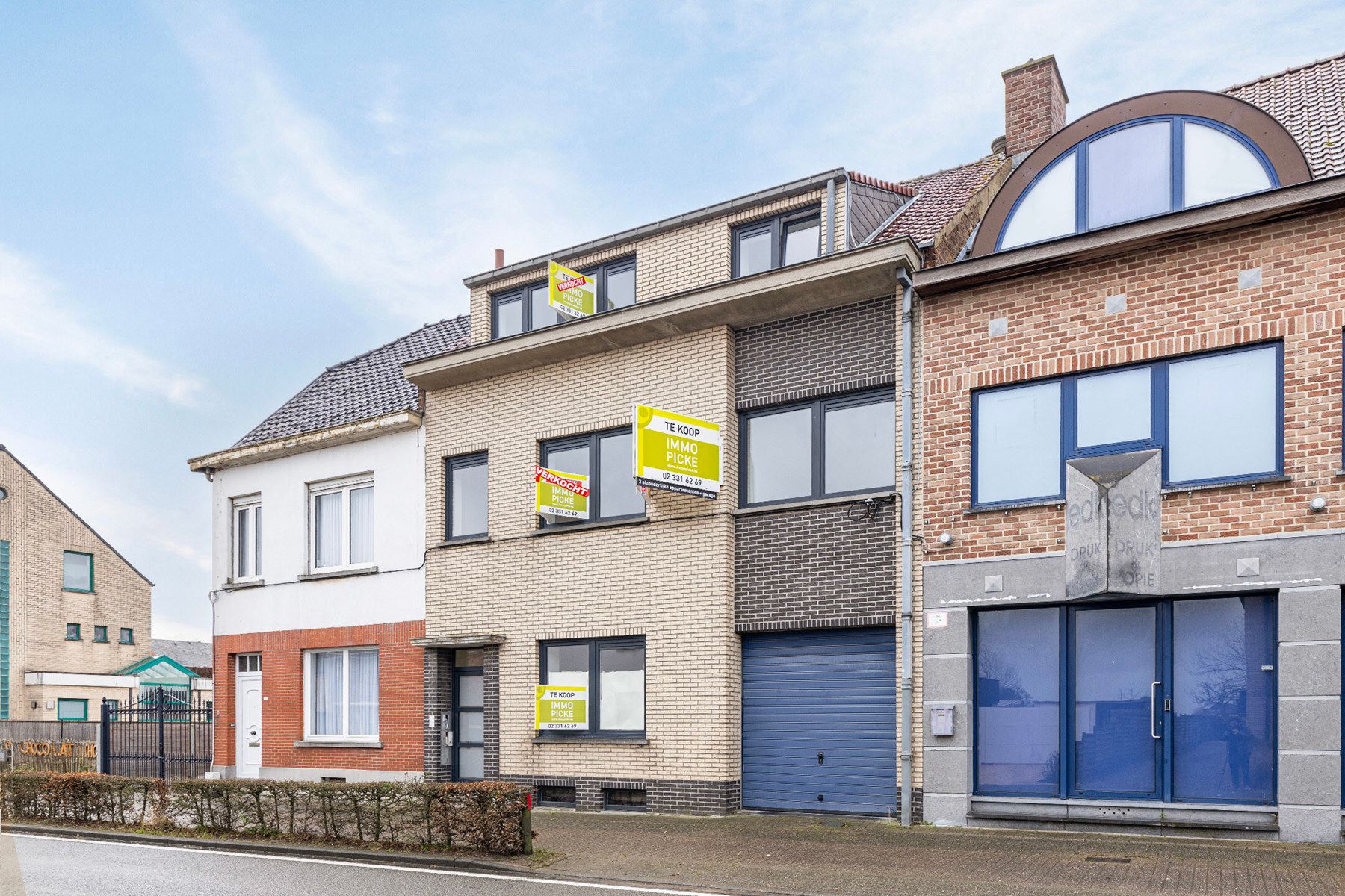 Gerenoveerd appartement met één slaapkamer, terras en garage foto 2