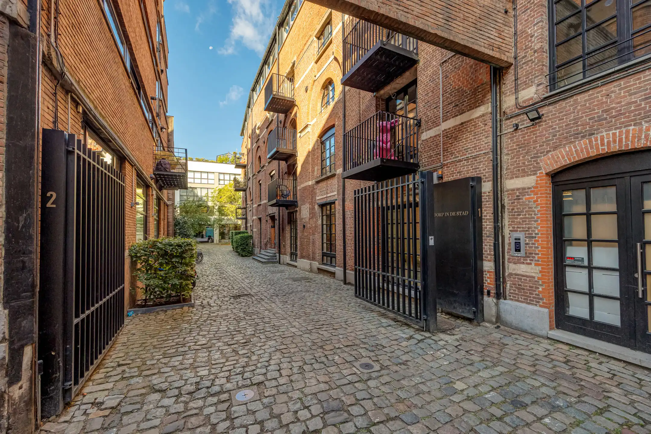 ANTWERPEN - Uniek loft appartement in historisch pakhuis! foto 19