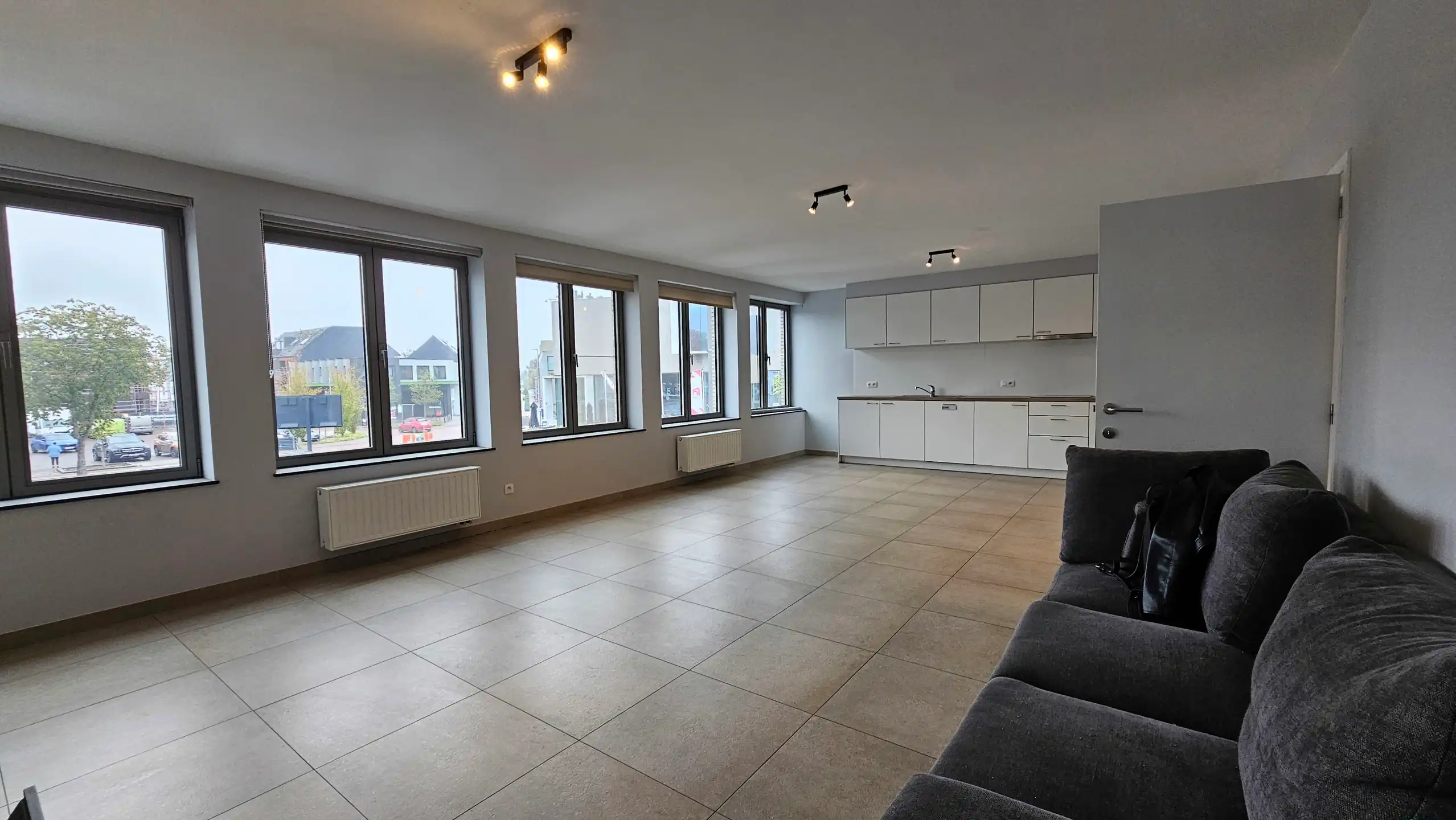 Centraal gelegen appartement aan de Zandberg te Zele foto 3