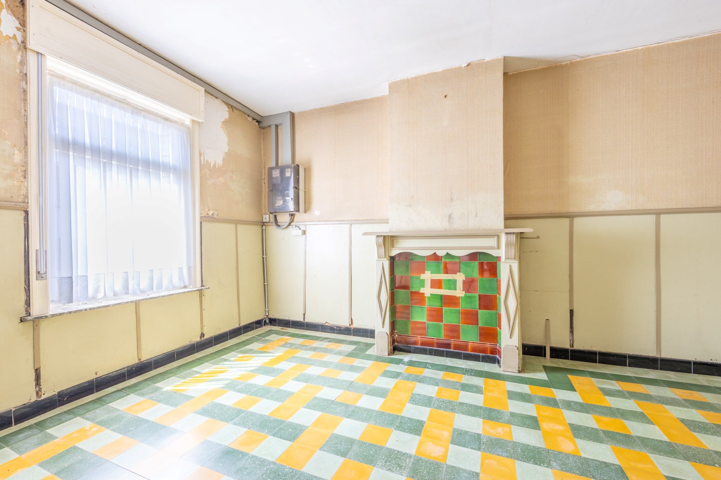 RUIME WONING MET 4 SLAAPKAMERS EN TUIN  foto 3