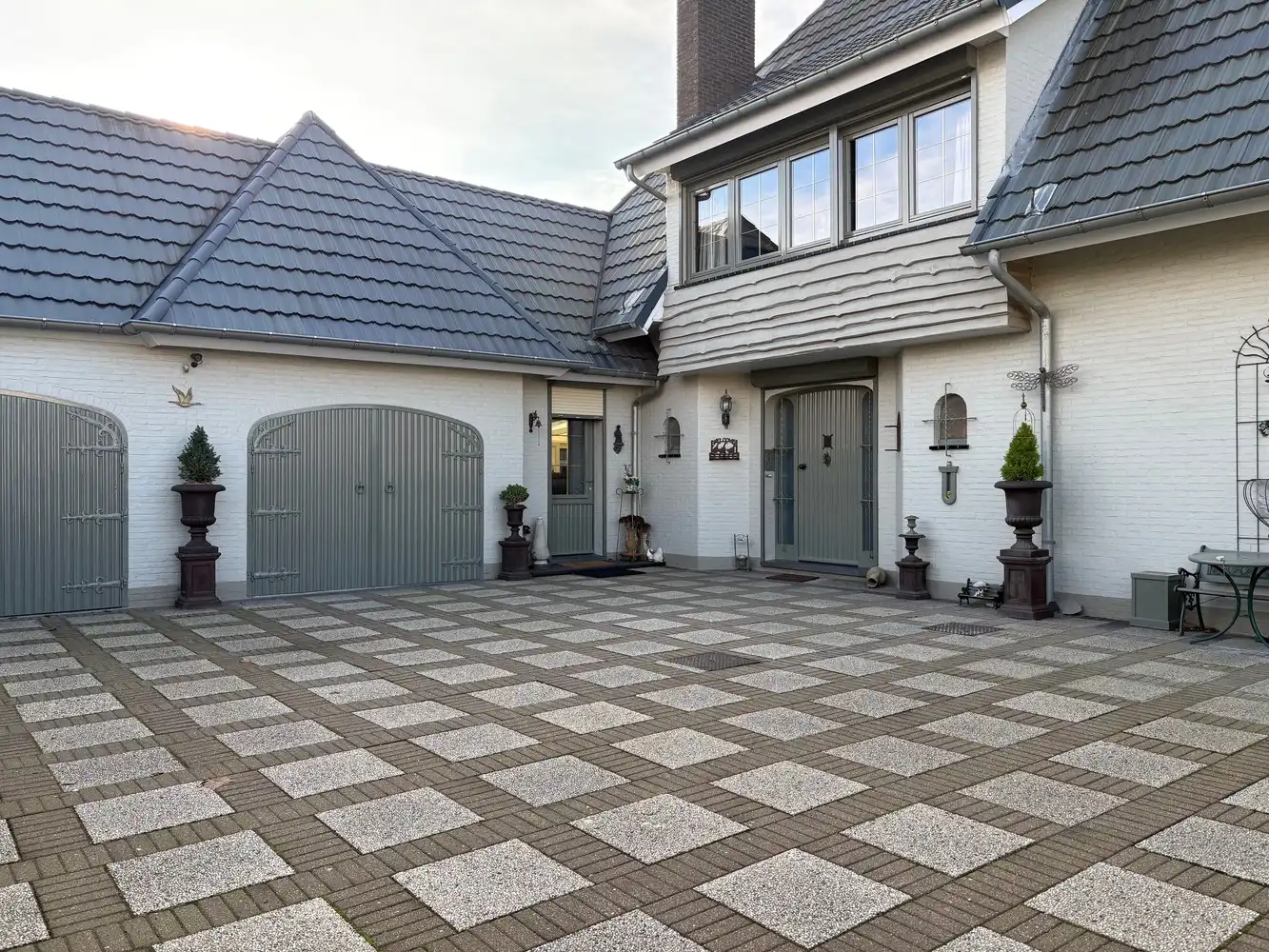 Goed onderhouden ruime villa op 12a56 foto 6