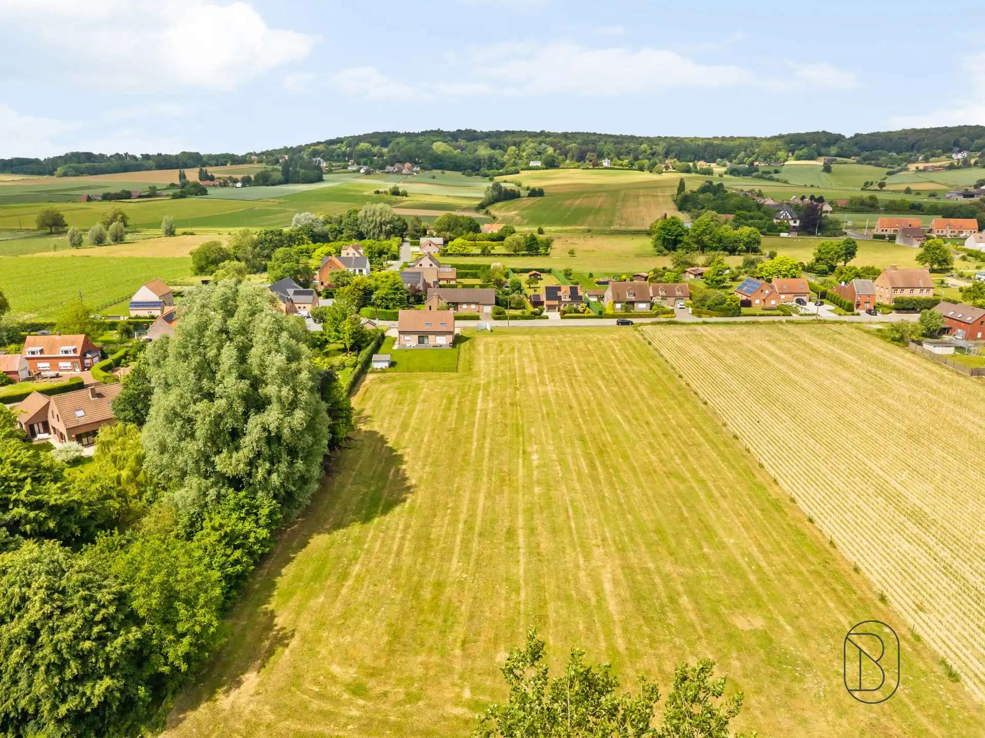 Bouwgrond/projectgrond van 6690m2 met een prachtig zicht. foto 2