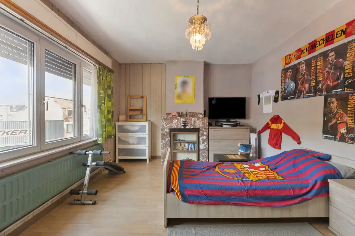Ruime te renoveren woning met stadstuin in Mechelen foto 16