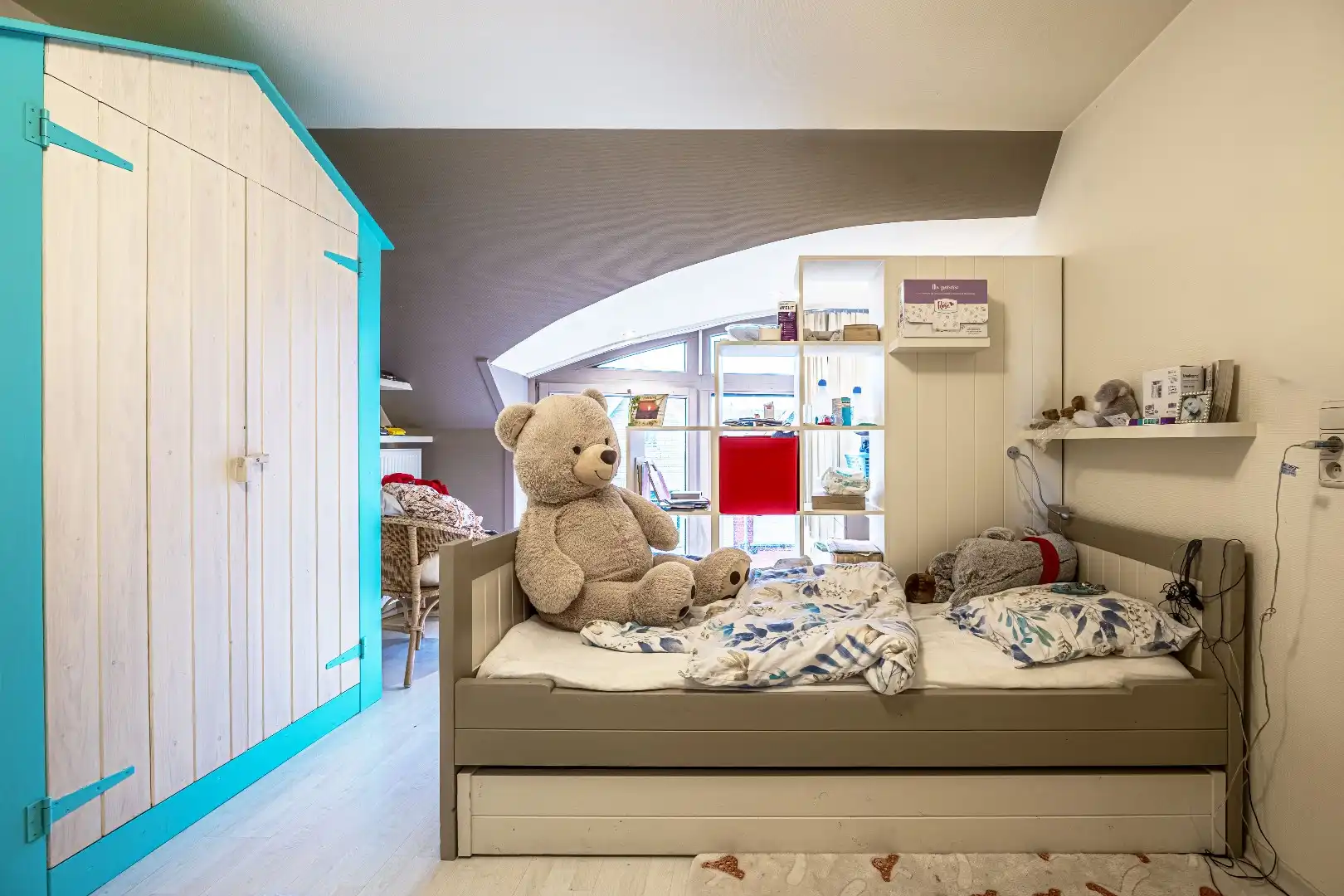 Prachtige woning met dubbele garage en tuin  foto 27