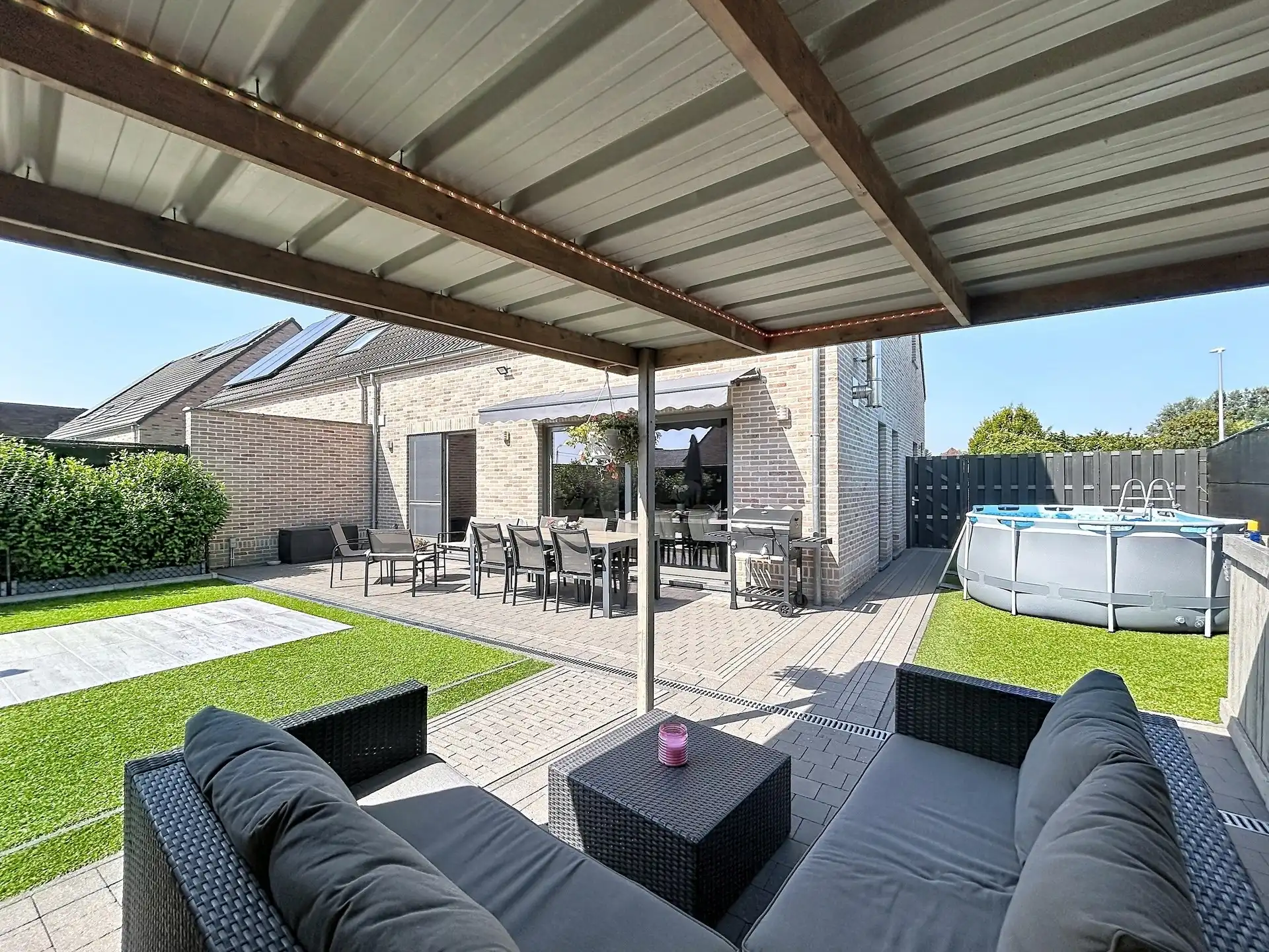 Energiezuinige gezinswoning met 3 slaapkamers en inpandige garage  op toplocatie  foto 5