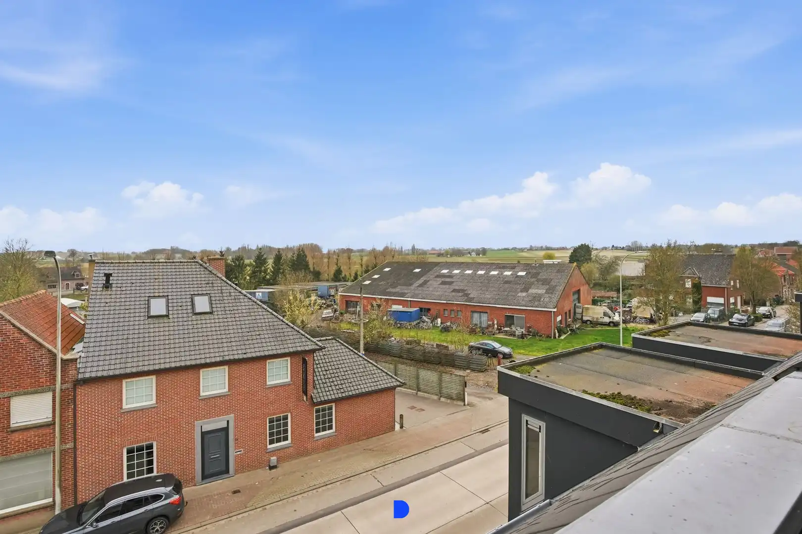 Zeer ruim dakappartement met leuke indeling foto 4