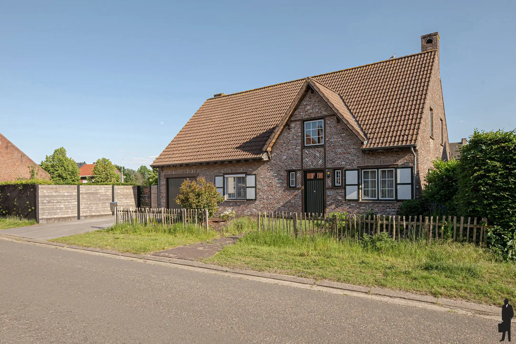 Charmante gezinswoning met zonnige tuin, garage en 3 slaapkamers op rustige ligging foto 34