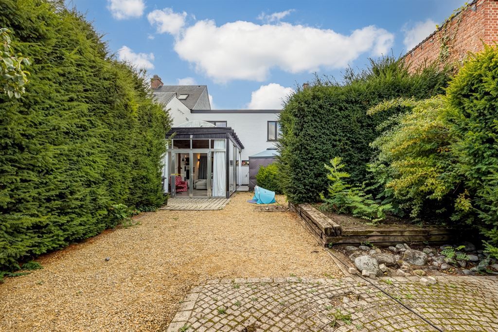 Ruime, gerenoveerde woning nabij centrum Werchter! foto 24