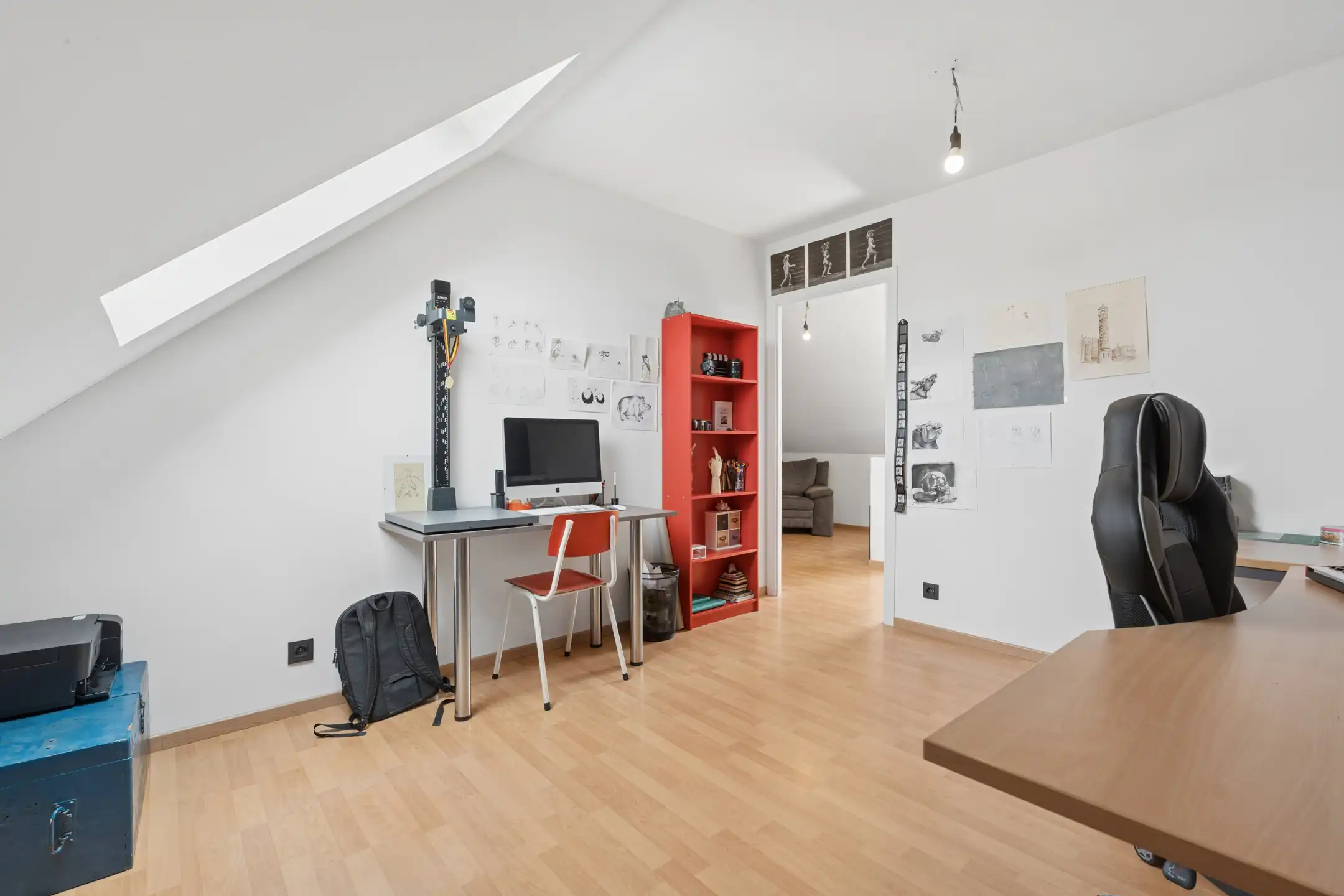 Ruime gezinswoning met garage en 5 slaapkamers.  foto 23