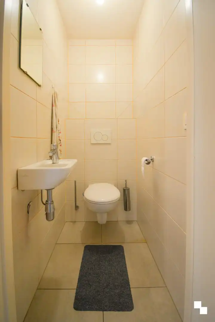 Recent, gelijkvloers appartement te Westrozebeke foto 4