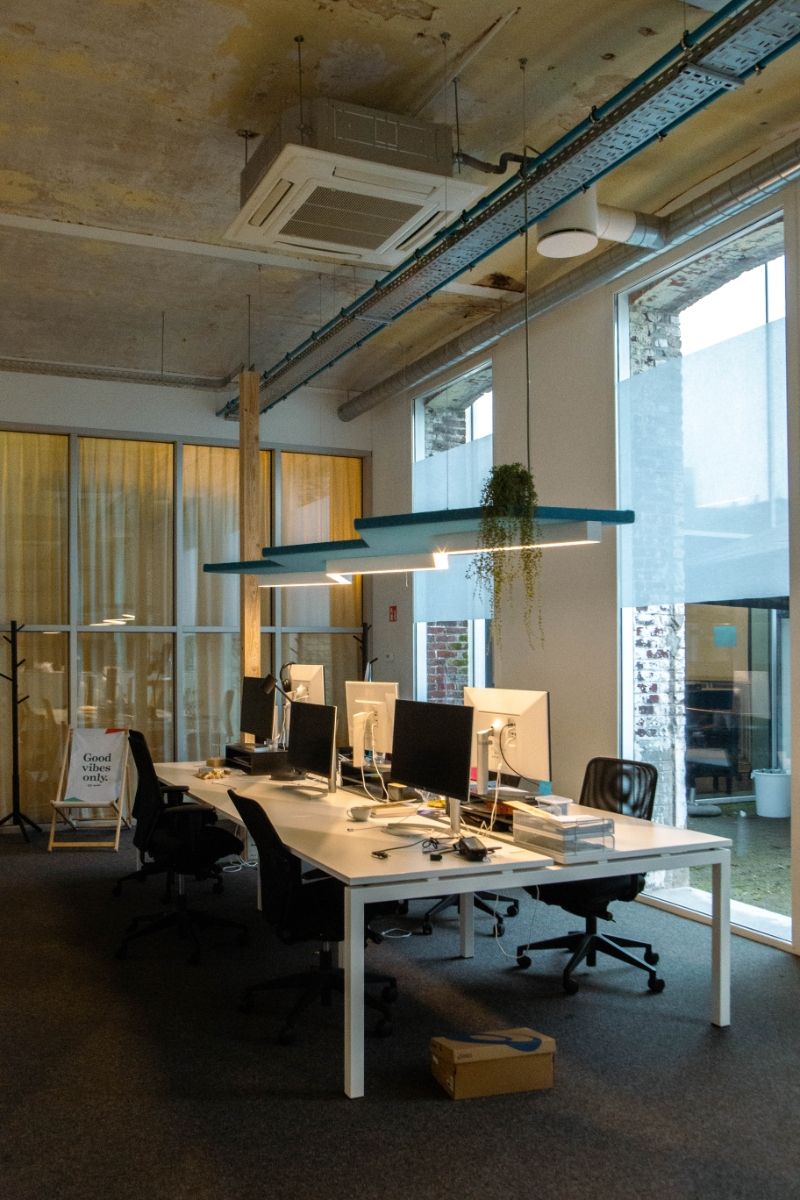 Kantoorruimtes vanaf 8 m² tot 215 m² in Gent. foto 9
