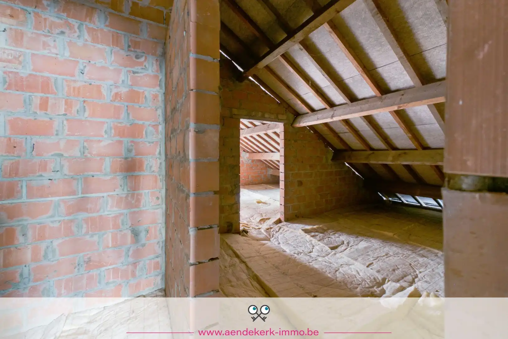 Vrijstaande woning op wandelafstand van het centrum van Maaseik foto 20