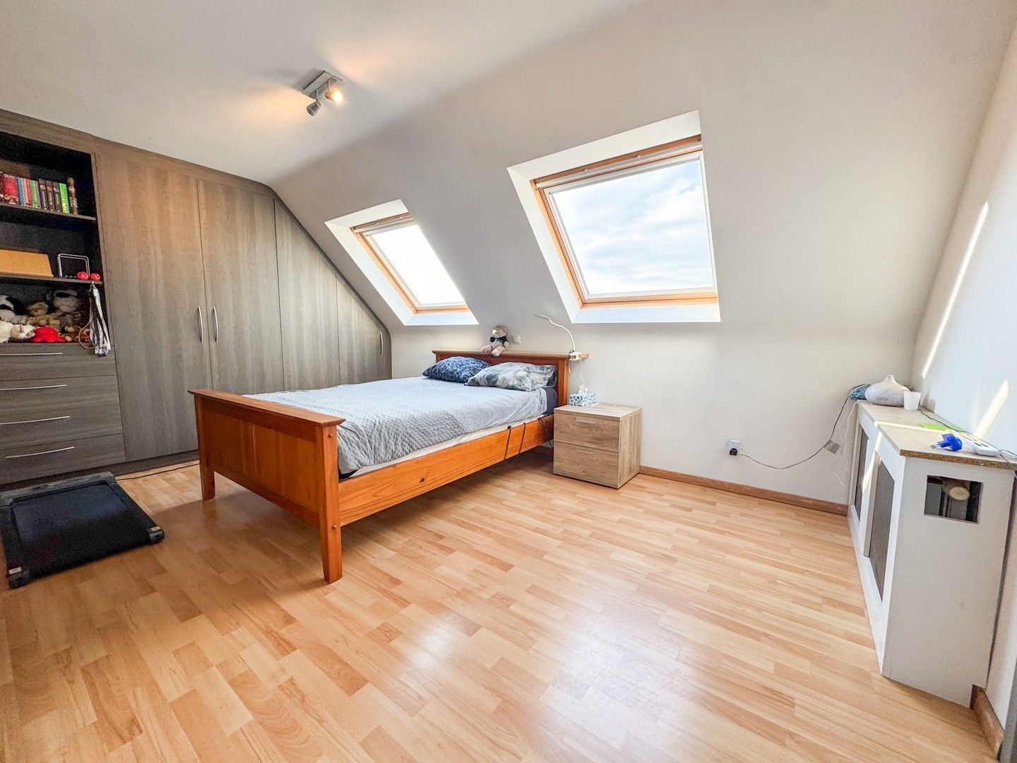 Gezellig duplex appartement in centrum Ursel foto 8