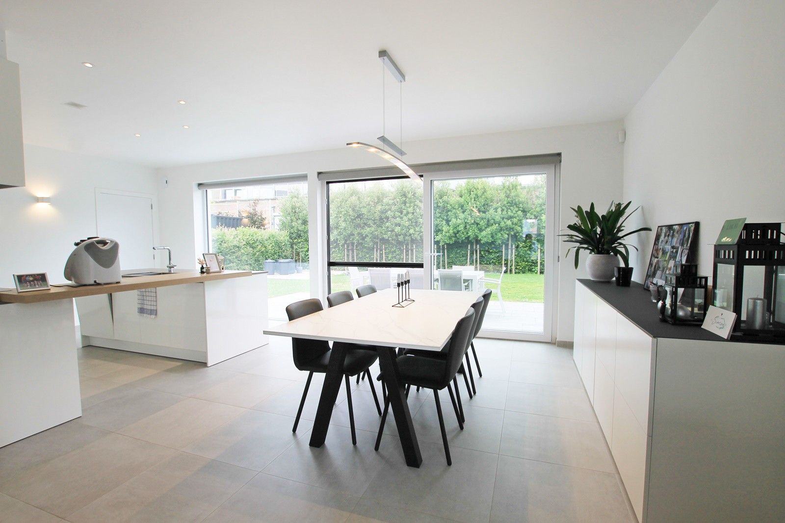 Instapklare recente woning met zuidgerichte tuin op toplocatie foto 8