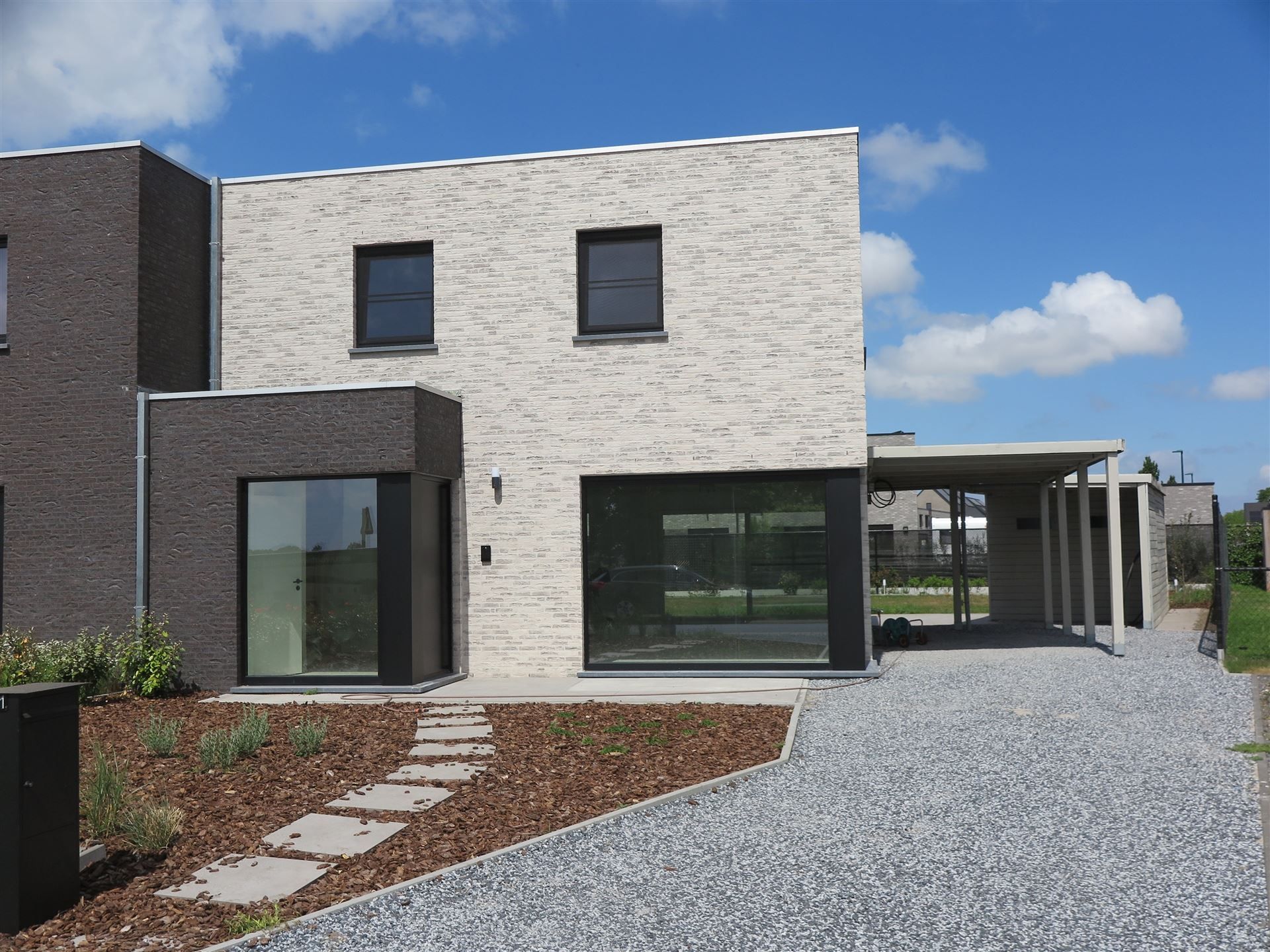 ()=>{if(producerUpdateValueVersion(node),producerAccessed(node),node.value===ERRORED)throw node.error;return node.value} Zuidstraat 61 - 9971 LEMBEKE
